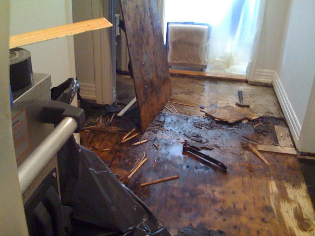5 Simple Steps for Water Damage Restoration and Water Removal Process